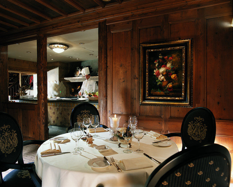 格施塔德宫殿酒店 餐厅 照片